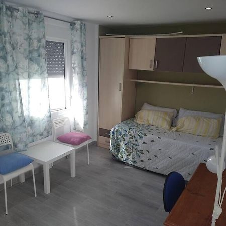Atico/Estudio Cerca Del Centro De Jerez Apartment Jerez de la Frontera Ngoại thất bức ảnh