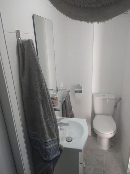 Atico/Estudio Cerca Del Centro De Jerez Apartment Jerez de la Frontera Ngoại thất bức ảnh