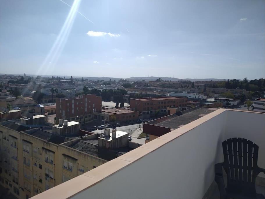 Atico/Estudio Cerca Del Centro De Jerez Apartment Jerez de la Frontera Ngoại thất bức ảnh